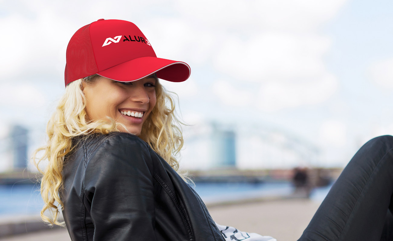 Breeze Pure - Yksilölliset Lippalakit gallery thumbnail