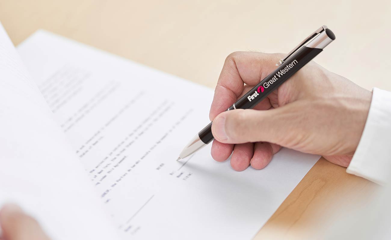 Clarity - Mainoskynät logolla gallery thumbnail