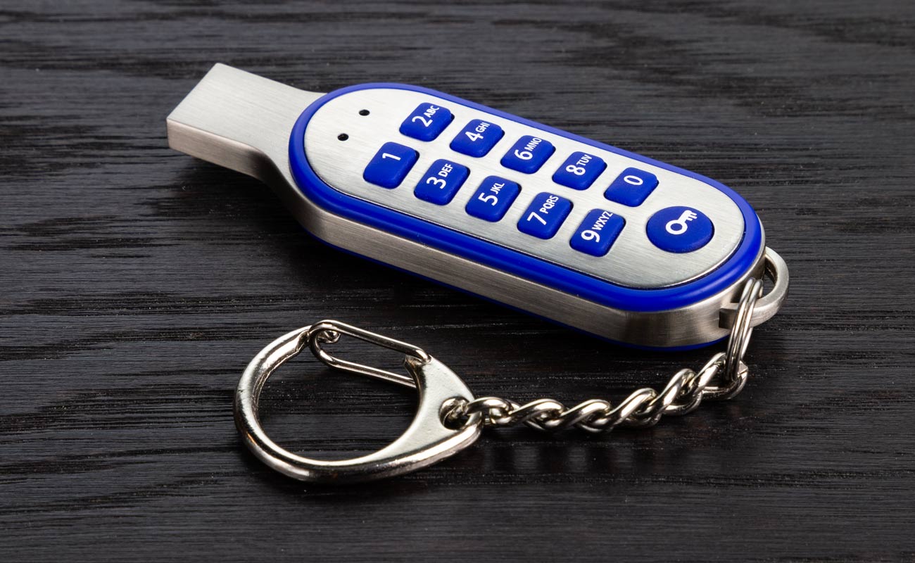 Code - Logopainetut Muistitikut Pin-koodilla gallery thumbnail