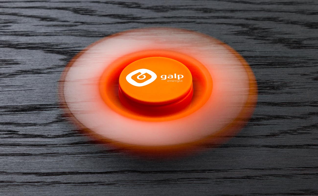 Cosmic - Fidgetspinner Logolla gallery thumbnail