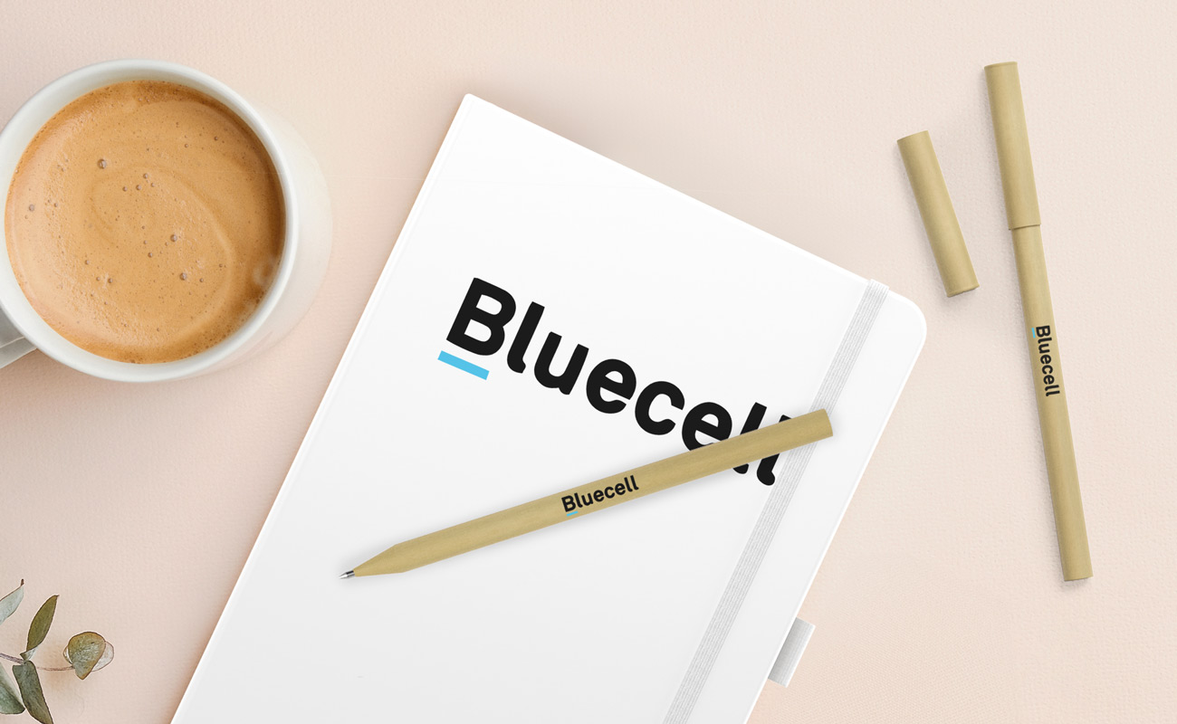 Earth - Logolliset Kierrätetyt Pahvikynät gallery thumbnail