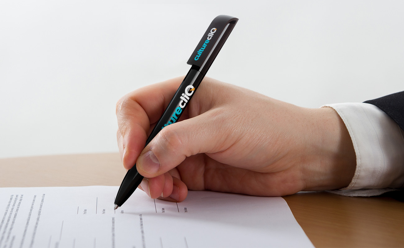 Frosty - Kynät logolla gallery thumbnail