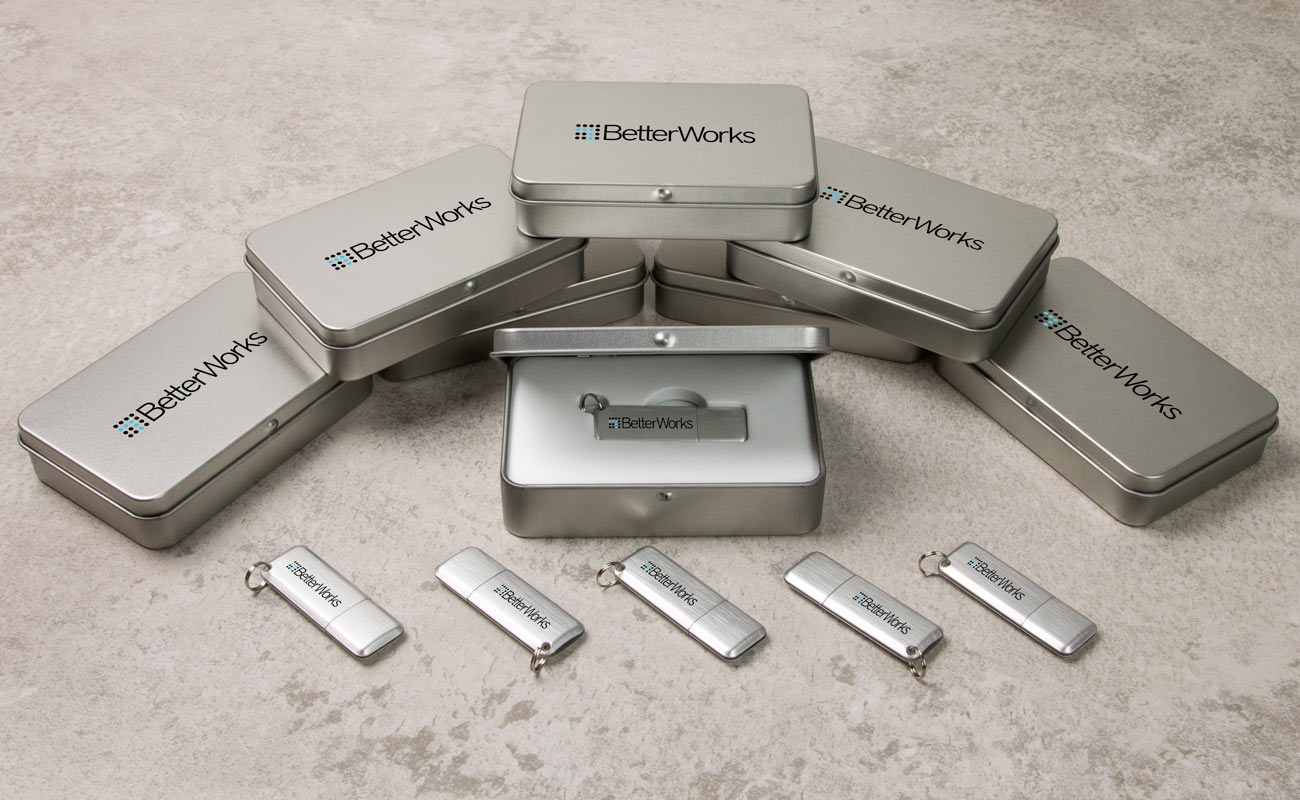 Halo - Logollinen USB muistitikku LED valolla gallery thumbnail