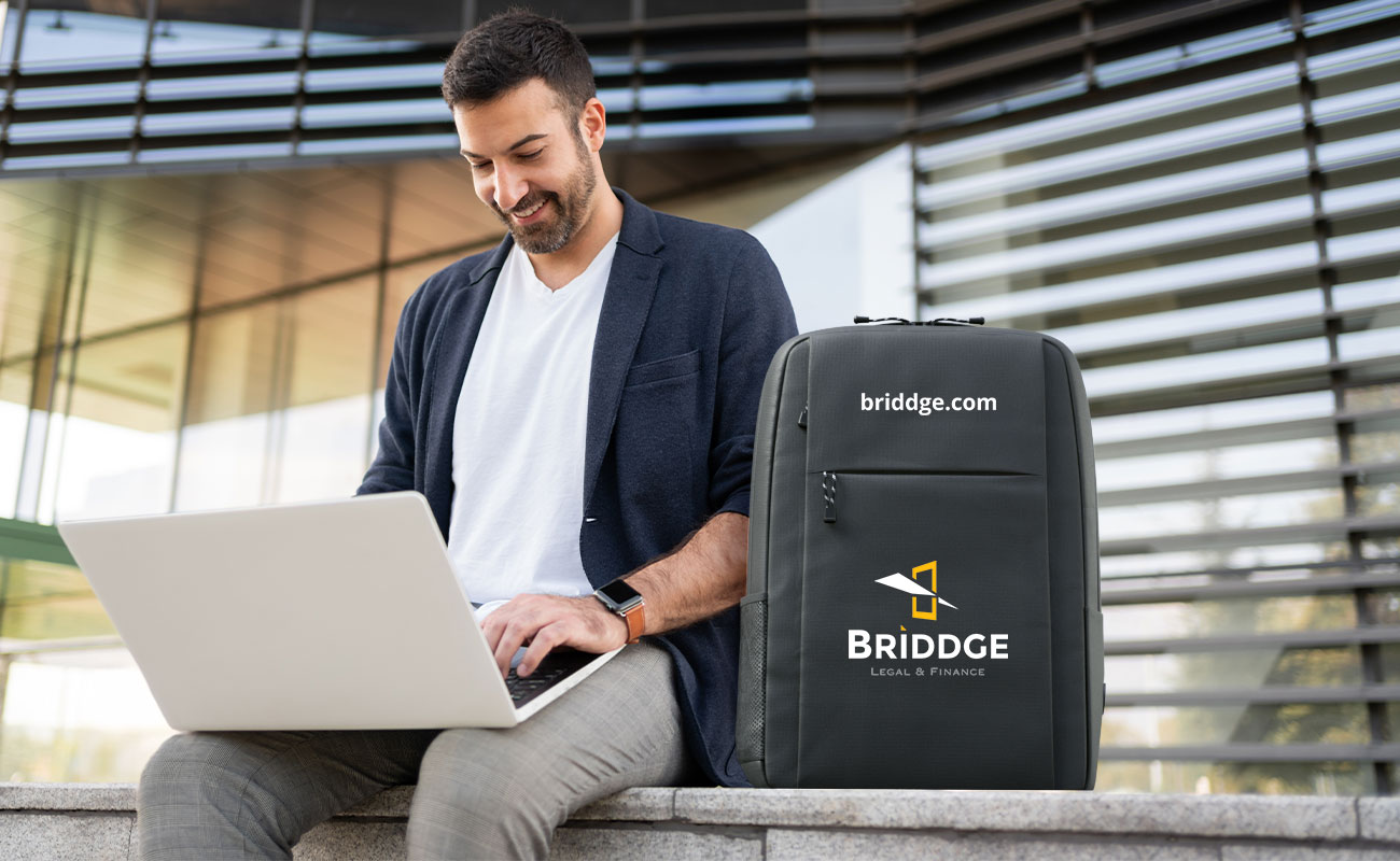 Horizon - Mainos Kannettavan tietokoneen reput gallery thumbnail