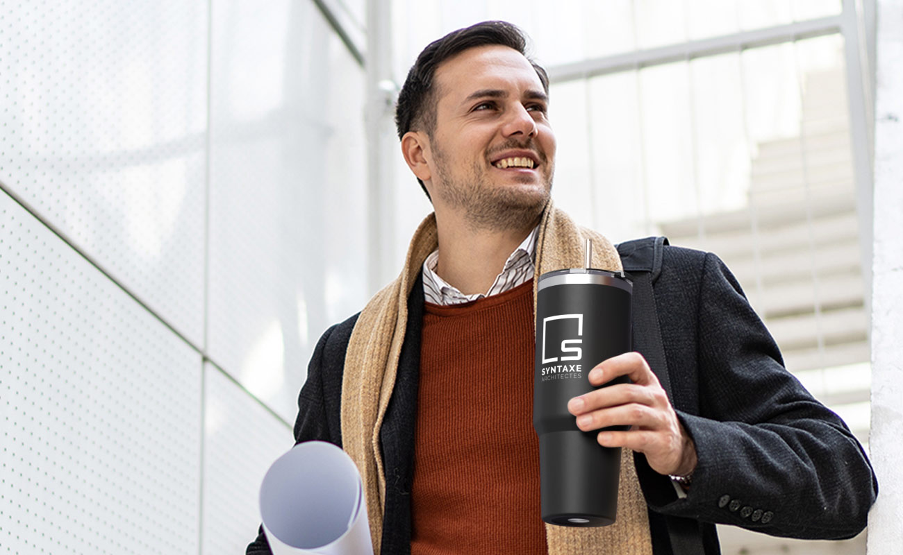 Jumbo - Matkamukii yksilöitynä gallery thumbnail