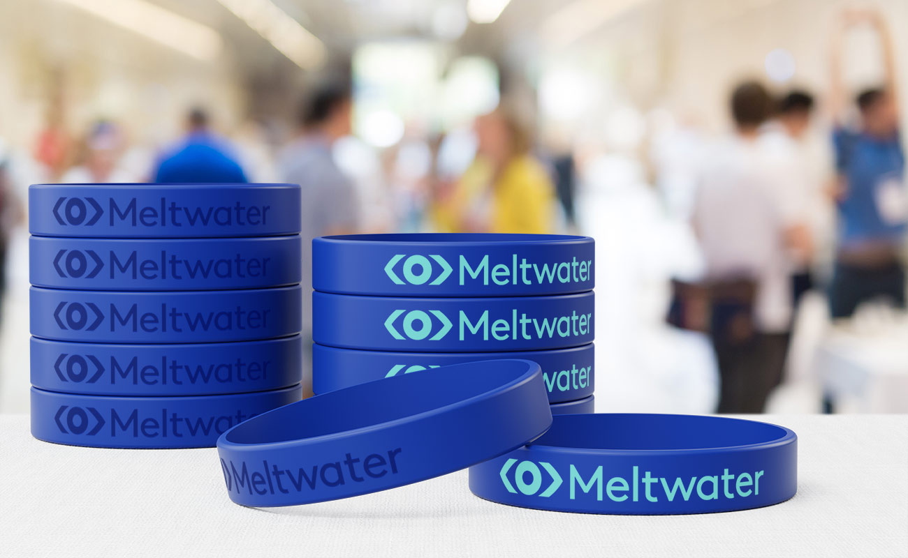 Revo - Mainos Silikoni rannekkeet gallery thumbnail