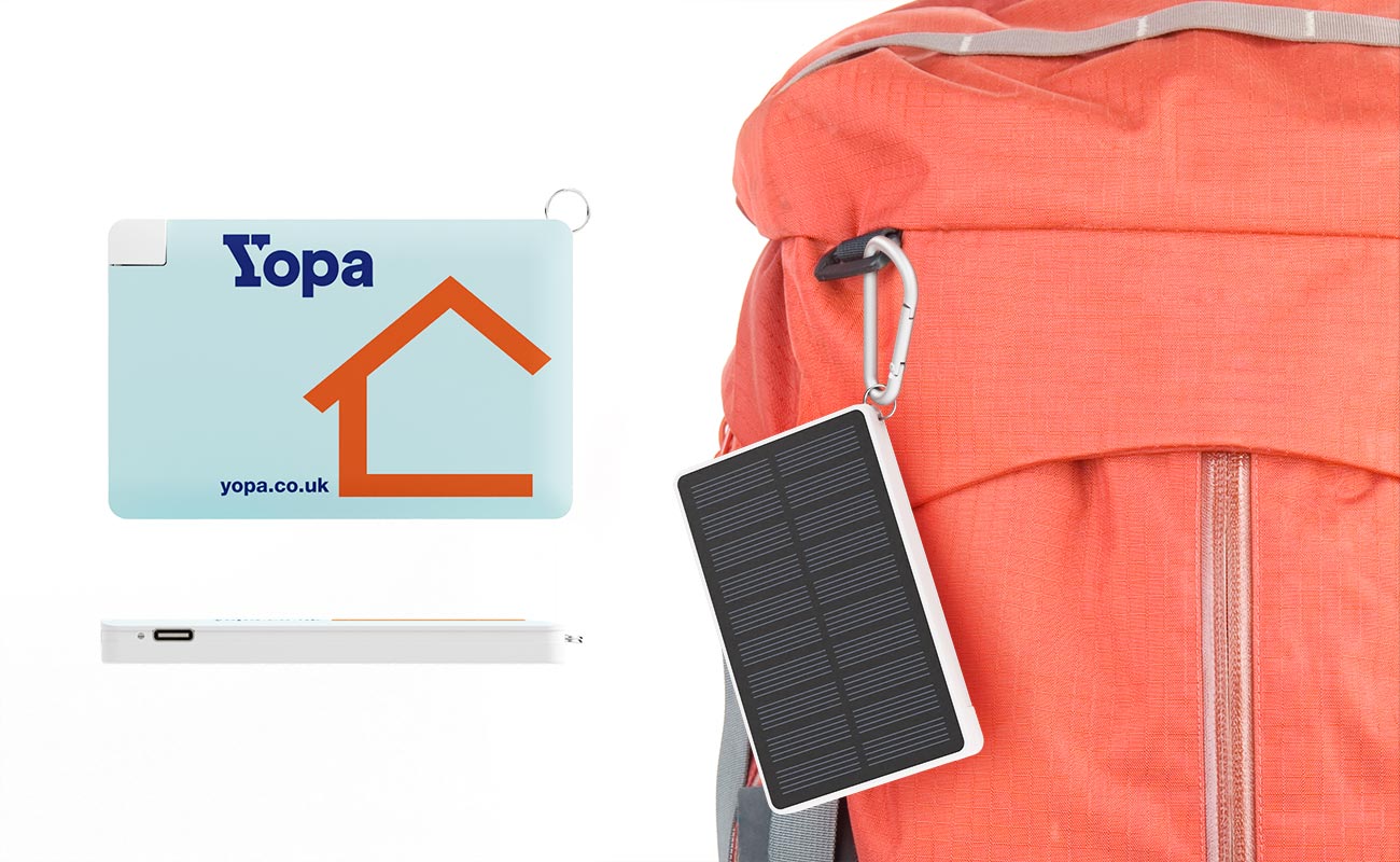 Solar Card - Kustomoitu aurinkovoimalla toimiva virtapankki gallery thumbnail